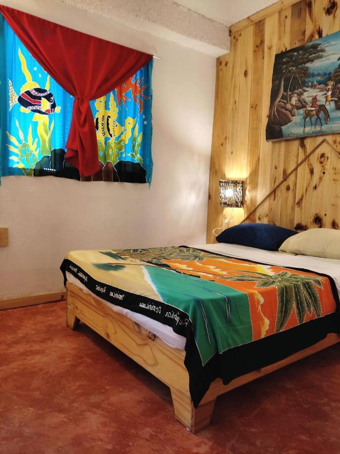 Hostel La Ballena Backpacker Las Galeras Exterior photo