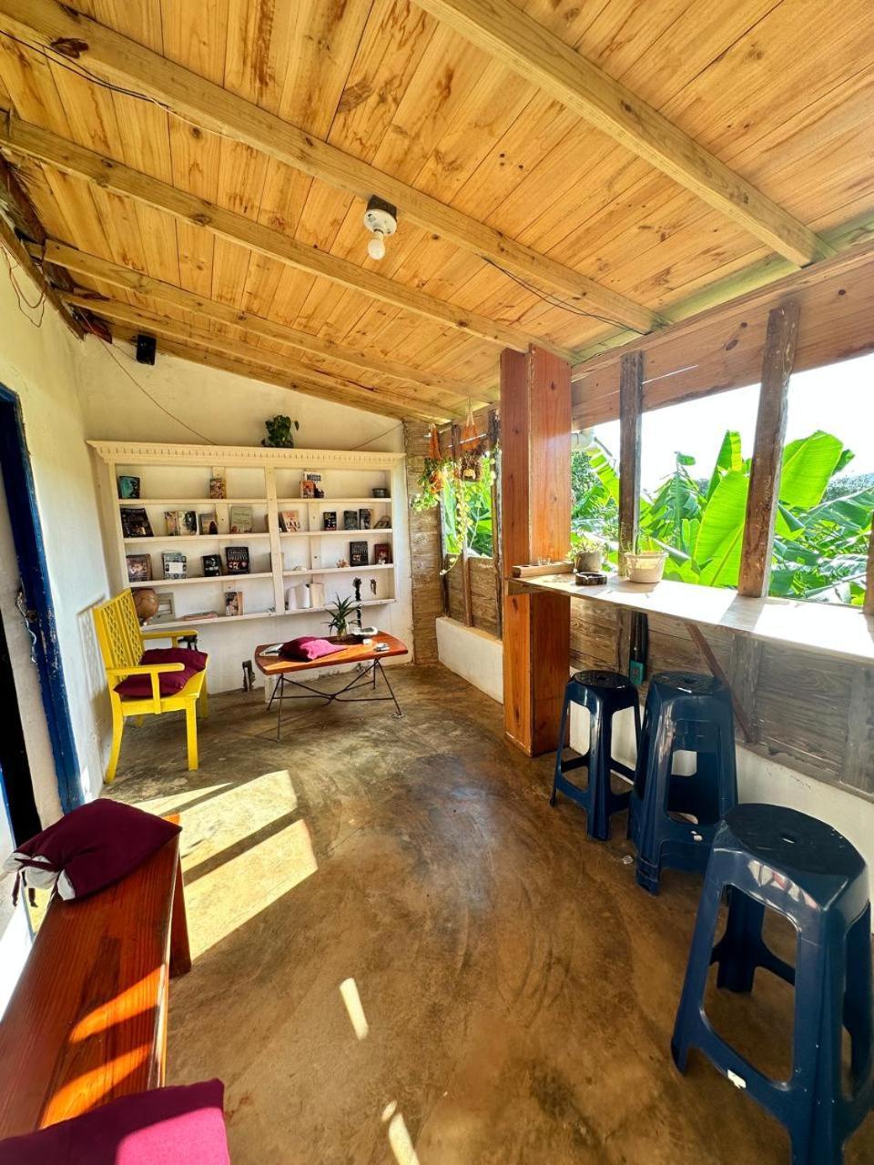 Hostel La Ballena Backpacker Las Galeras Exterior photo