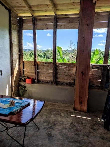 Hostel La Ballena Backpacker Las Galeras Exterior photo